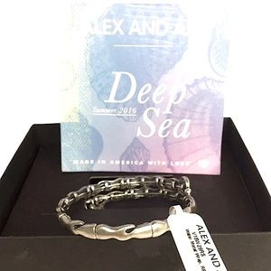 Alex and Ani Silver Water Wrap Vintage 66 NWT